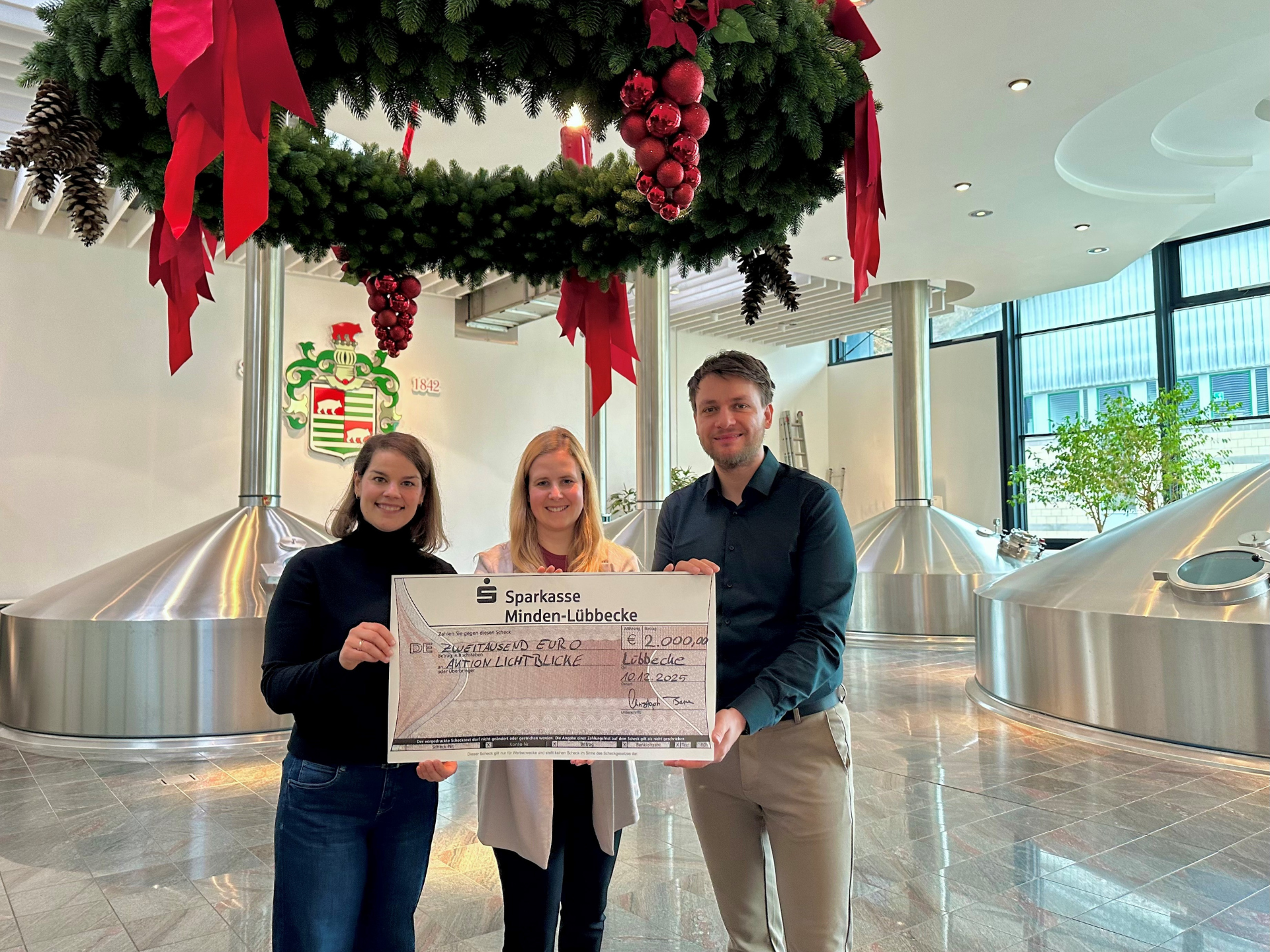 Weihnachtsspende für Aktion Lichtblicke e. V.